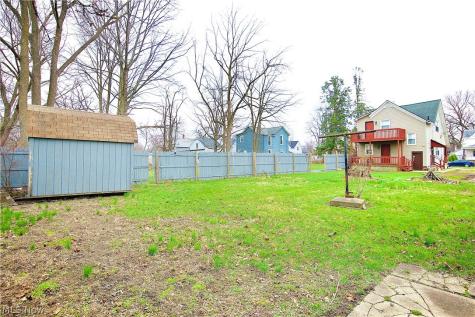 508 W 23rd Street Lorain OH 44052