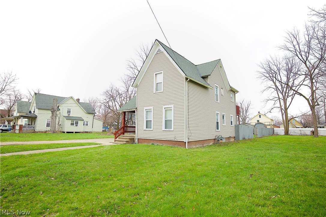 508 W 23rd Street Lorain OH 44052