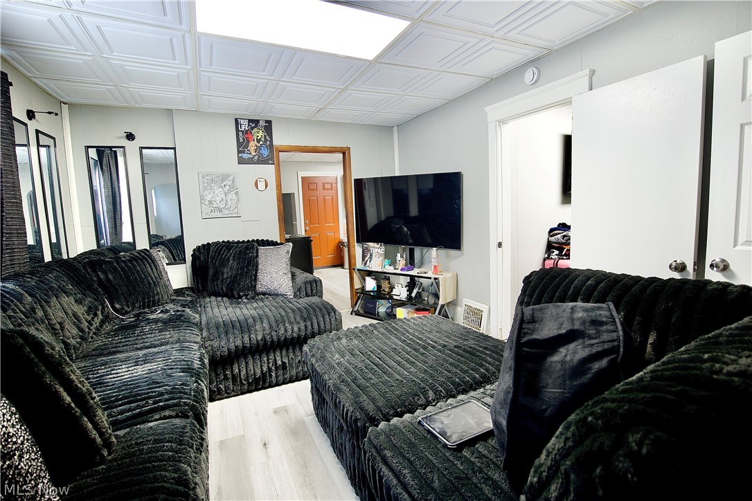 508 W 23rd Street Lorain OH 44052