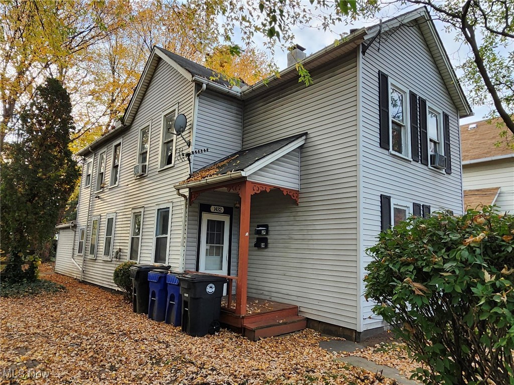 1432 E 52nd Street Cleveland OH 44103