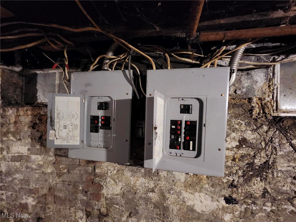 1432 E 52nd Street Cleveland OH 44103