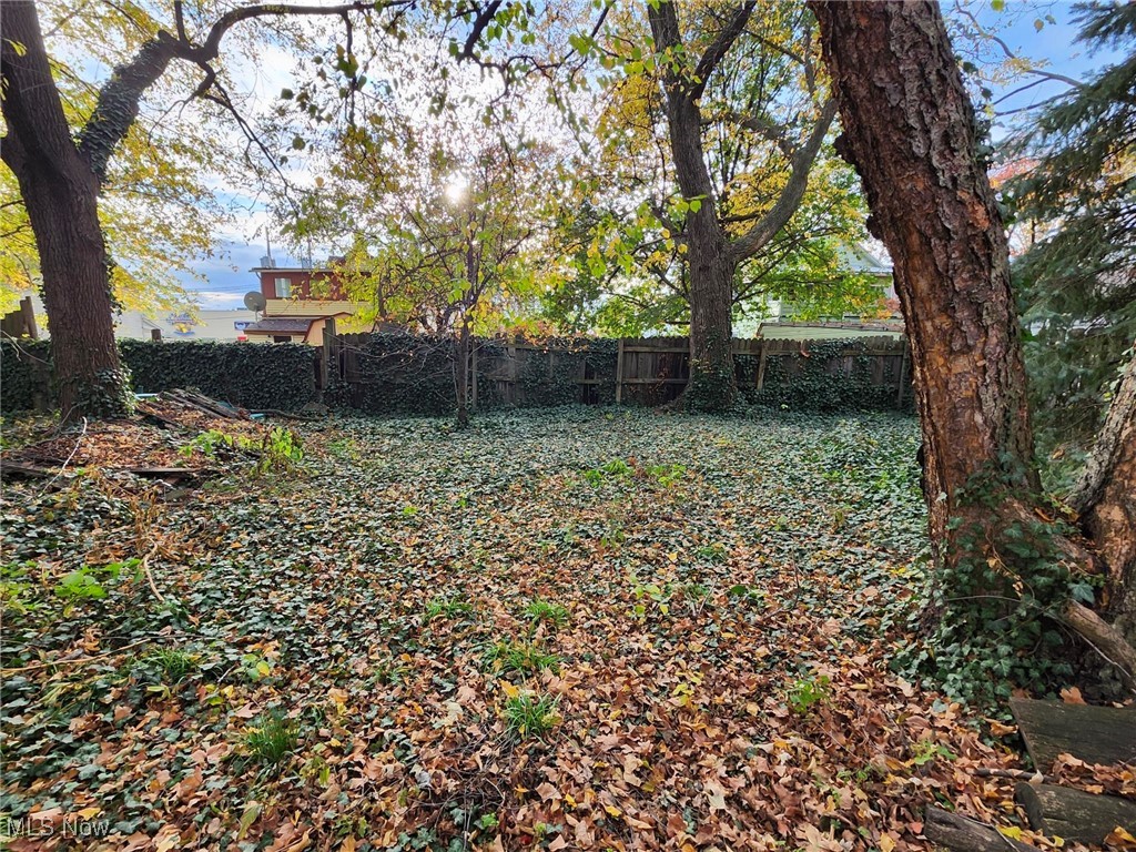 1432 E 52nd Street Cleveland OH 44103