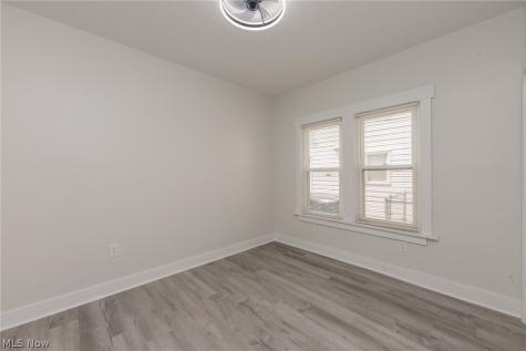 11711 Buckingham Avenue Cleveland OH 44120