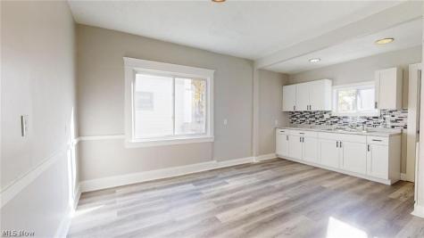 3915 Hyde Avenue Cleveland OH 44109