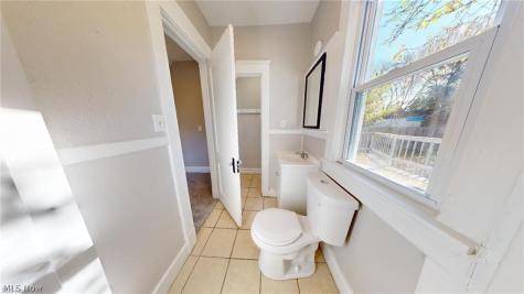 3915 Hyde Avenue Cleveland OH 44109
