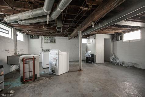 13521 West Avenue Cleveland OH 44111