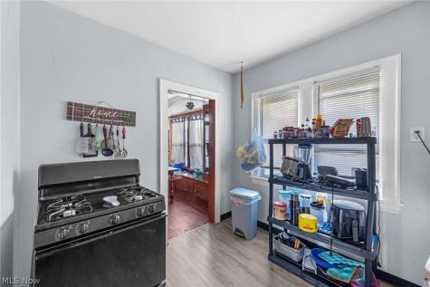 3191 W 92nd Street Cleveland OH 44102