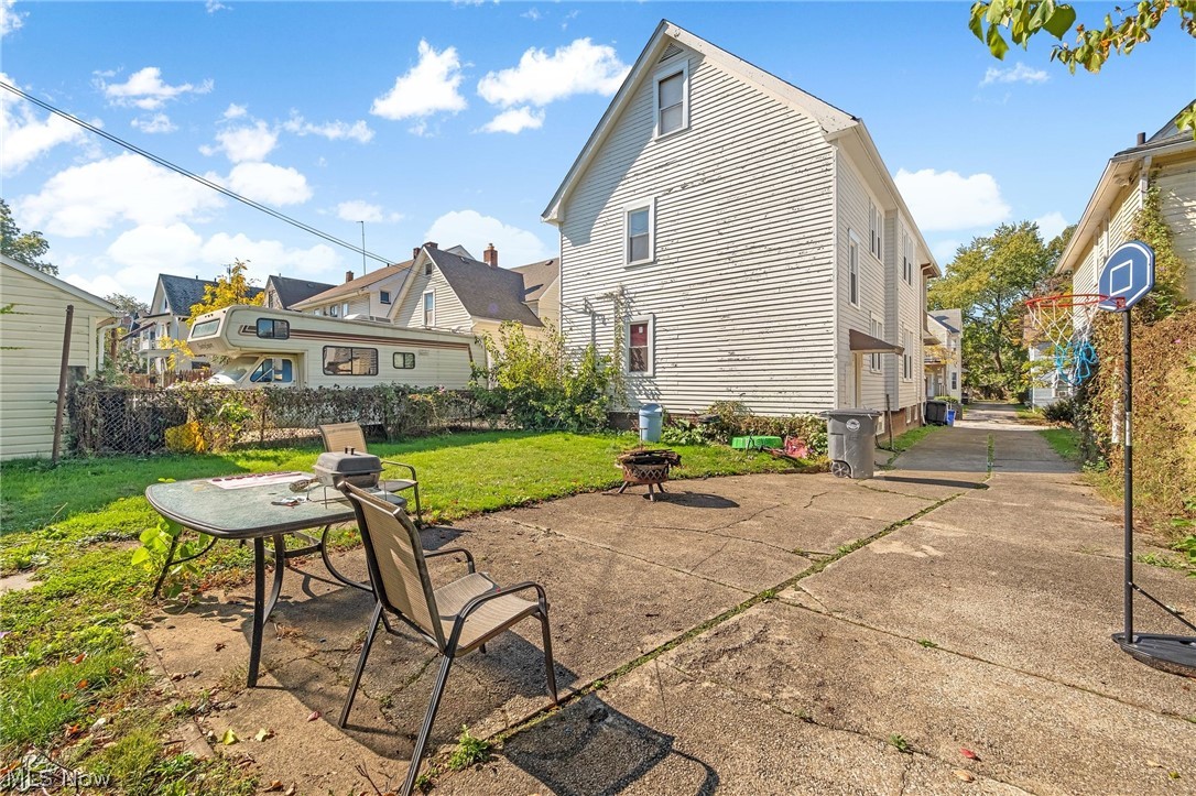 3191 W 92nd Street Cleveland OH 44102