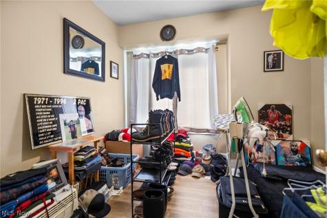 3602 E 149th Street Cleveland OH 44120