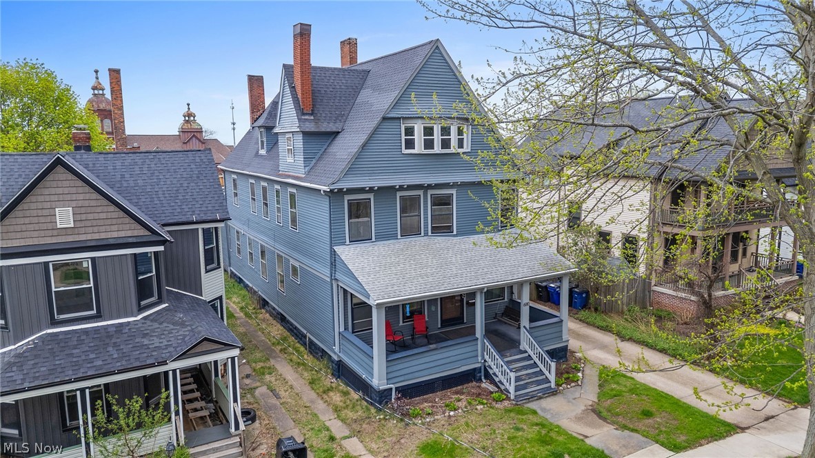 6110 W Clinton Avenue Cleveland OH 44102