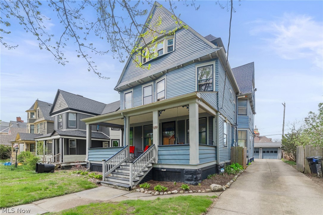 6110 W Clinton Avenue Cleveland OH 44102
