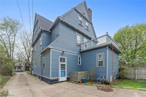 6110 W Clinton Avenue Cleveland OH 44102