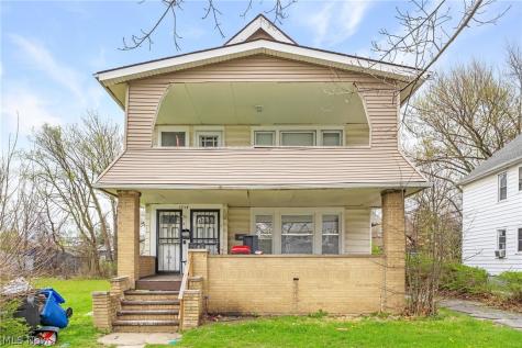 1719 Wayside Road Cleveland OH 44112