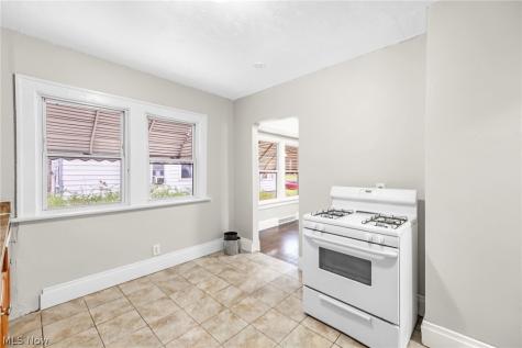 1719 Wayside Road Cleveland OH 44112