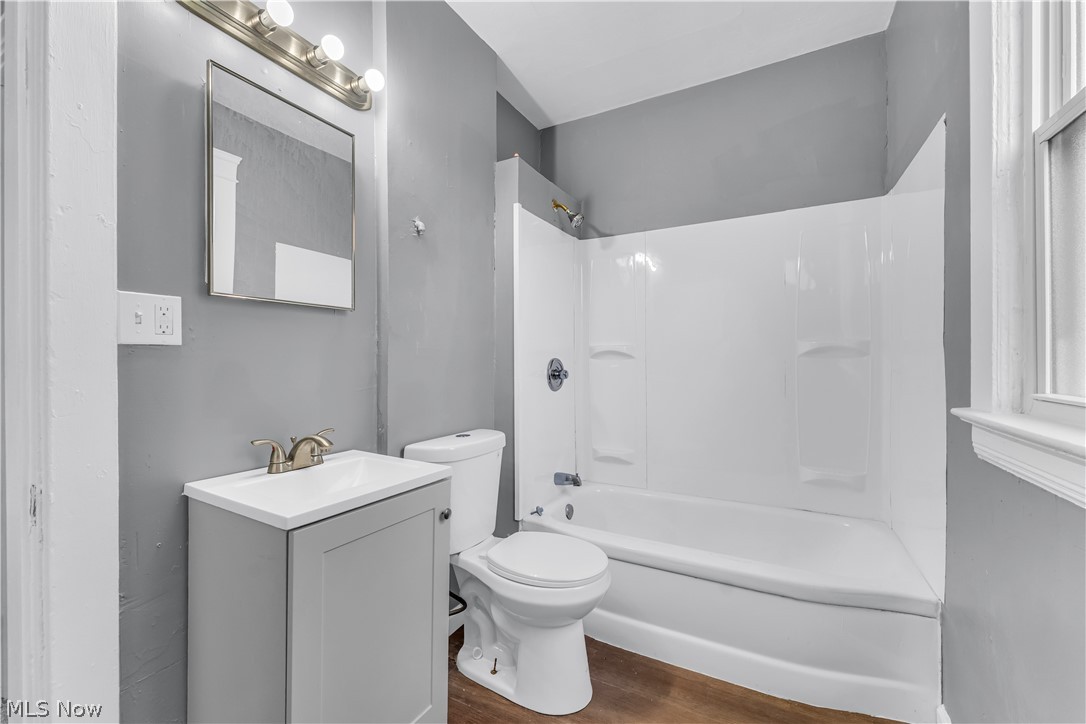 6415 Gertrude Avenue Cleveland OH 44105