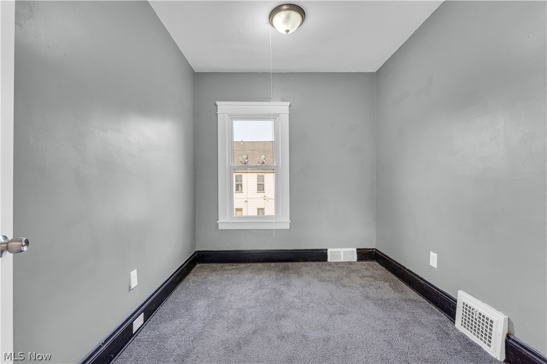6415 Gertrude Avenue Cleveland OH 44105
