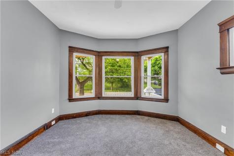 6415 Gertrude Avenue Cleveland OH 44105