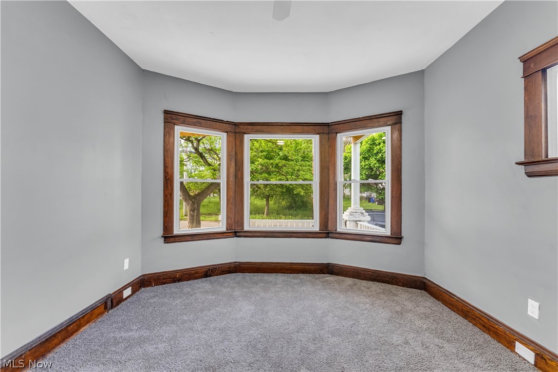 6415 Gertrude Avenue Cleveland OH 44105