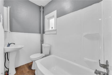 6415 Gertrude Avenue Cleveland OH 44105