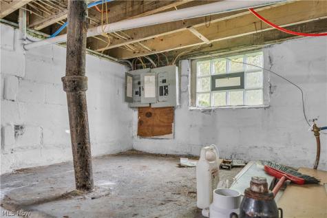 6415 Gertrude Avenue Cleveland OH 44105