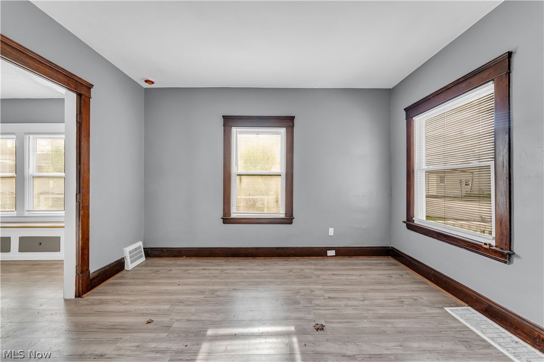 6415 Gertrude Avenue Cleveland OH 44105