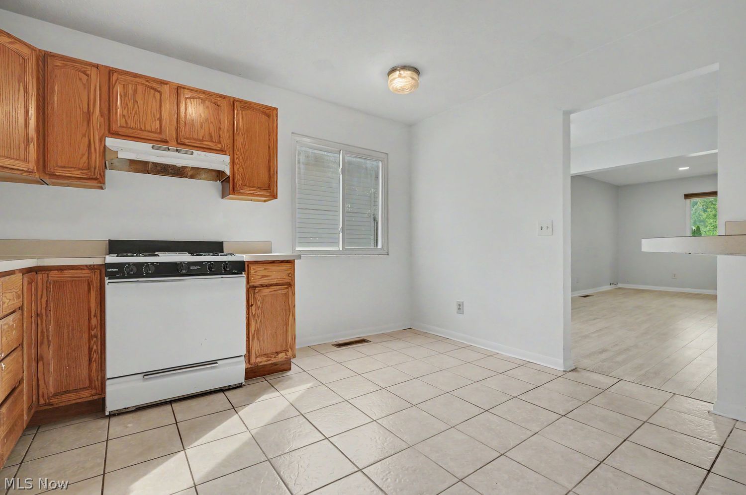 711-713 Akron Boulevard Kent OH 44240