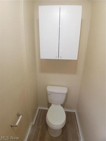 21 Zents Avenue Youngstown OH 44505