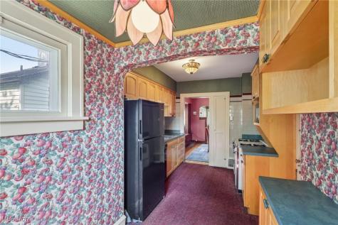 3969 W 140th Street Cleveland OH 44111