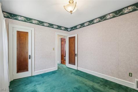 3969 W 140th Street Cleveland OH 44111