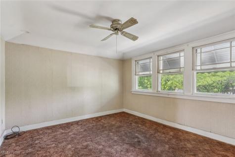 3969 W 140th Street Cleveland OH 44111