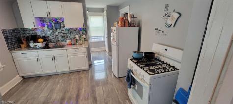 3568 W 67th Street Cleveland OH 44102