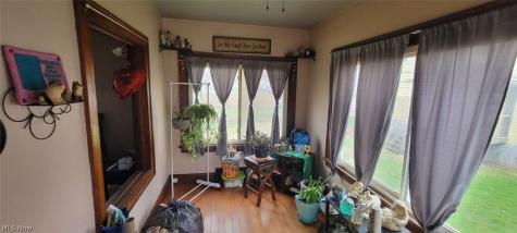 3568 W 67th Street Cleveland OH 44102