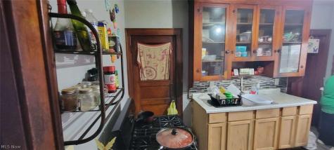 3568 W 67th Street Cleveland OH 44102