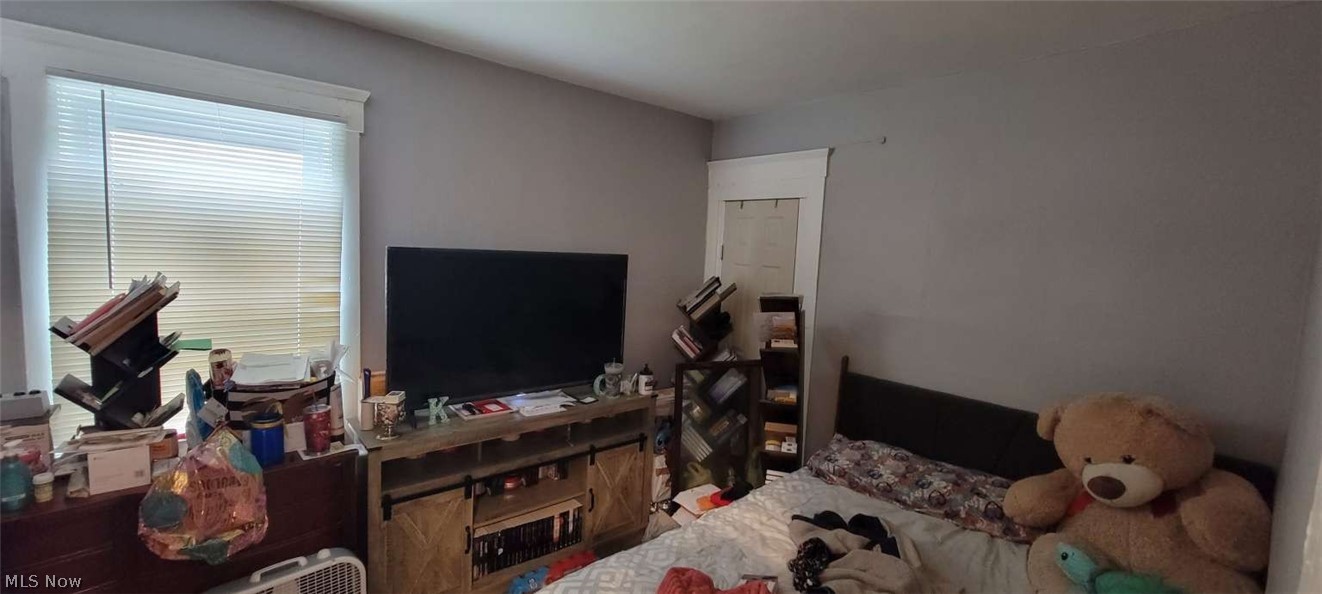 3568 W 67th Street Cleveland OH 44102