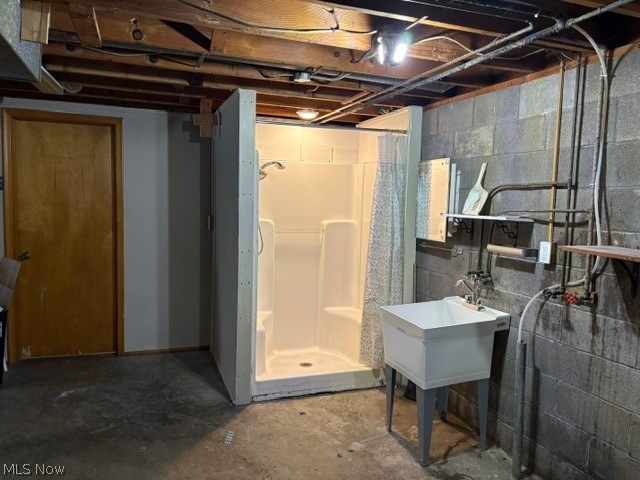12900 Sunset Circle NW Uniontown OH 44685