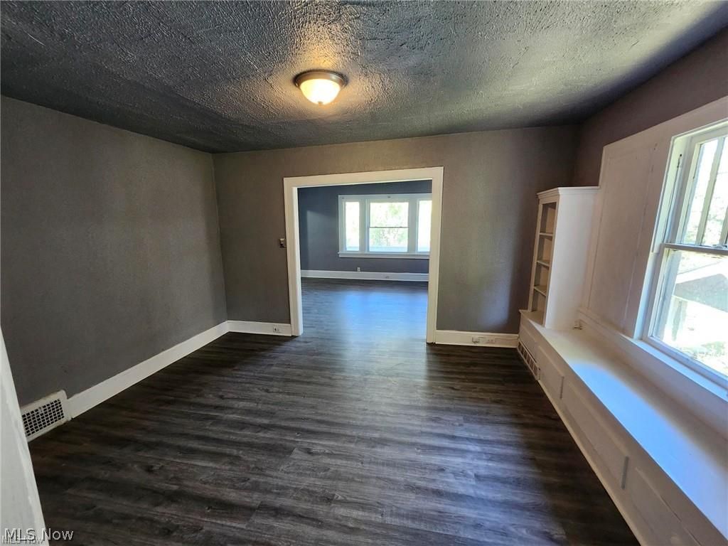 753 E 118th Street Cleveland OH 44108