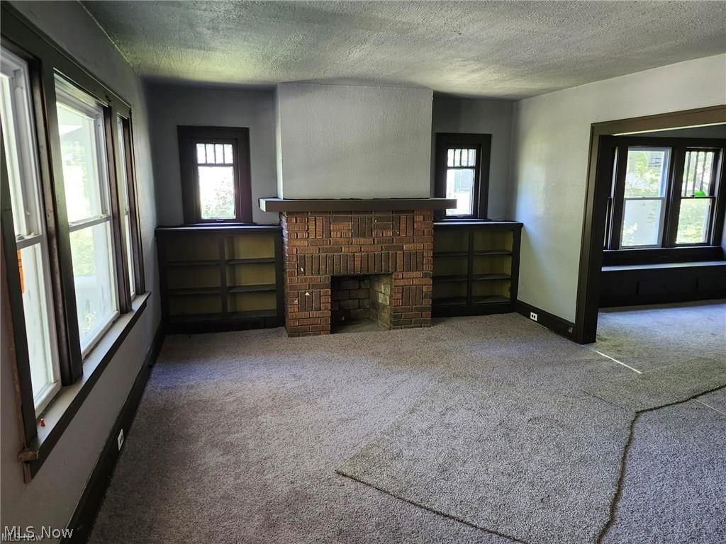 753 E 118th Street Cleveland OH 44108