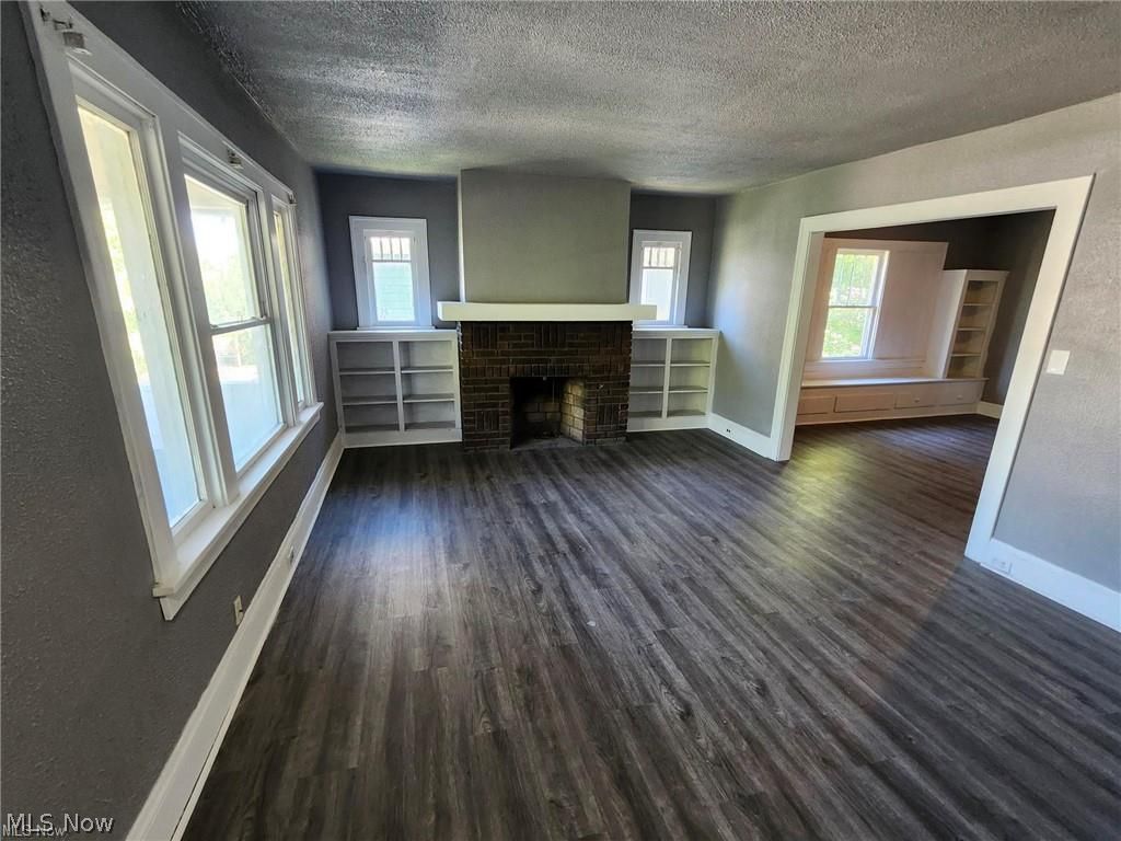 753 E 118th Street Cleveland OH 44108