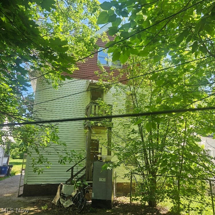 13705 Kelso Avenue Cleveland OH 44110