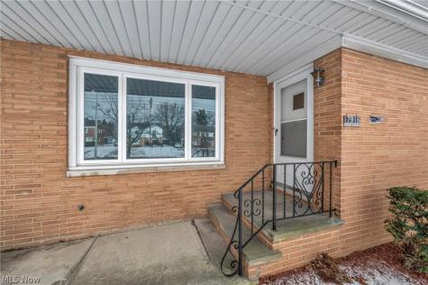 17914 Chagrin Boulevard Shaker Heights OH 44122