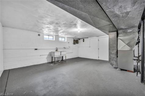 17914 Chagrin Boulevard Shaker Heights OH 44122