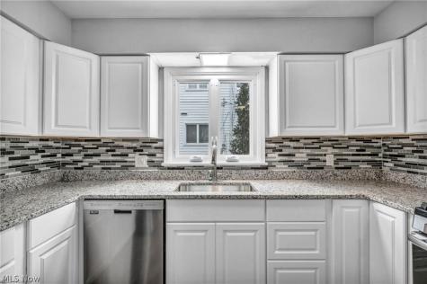 17914 Chagrin Boulevard Shaker Heights OH 44122