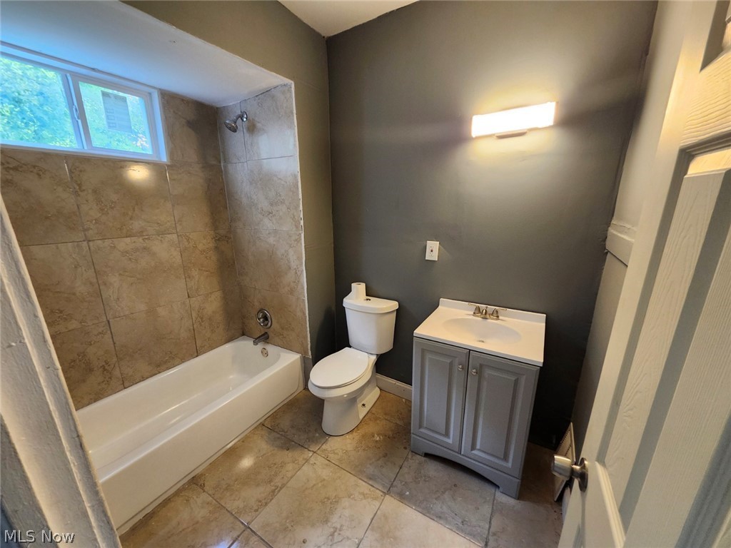 2919 E 119th Street Cleveland OH 44120