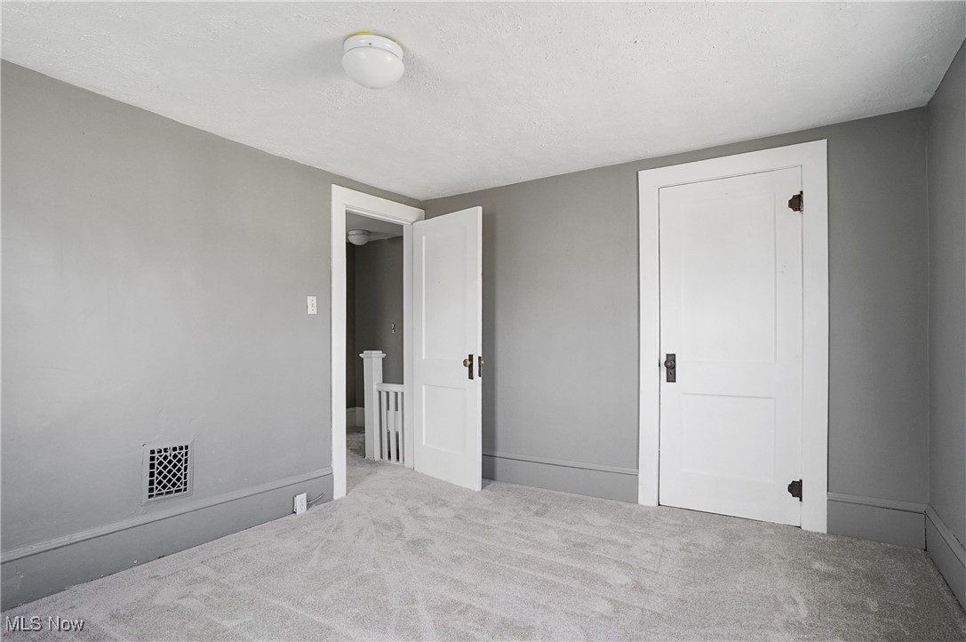 201-203 W Clark Street East Palestine OH 44413