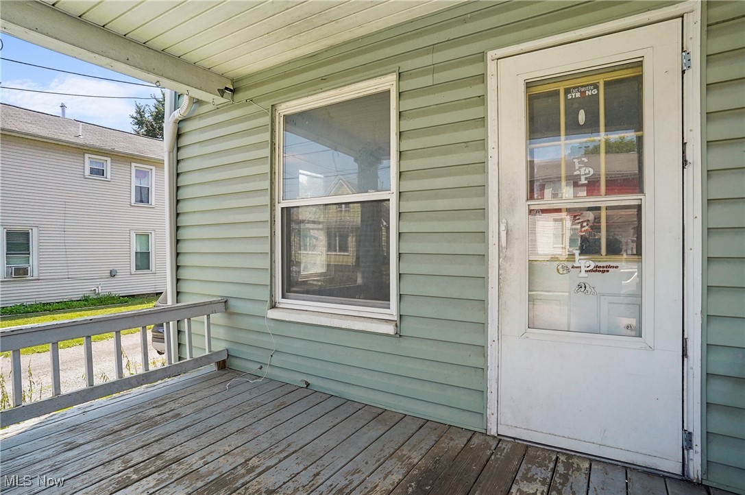 201-203 W Clark Street East Palestine OH 44413