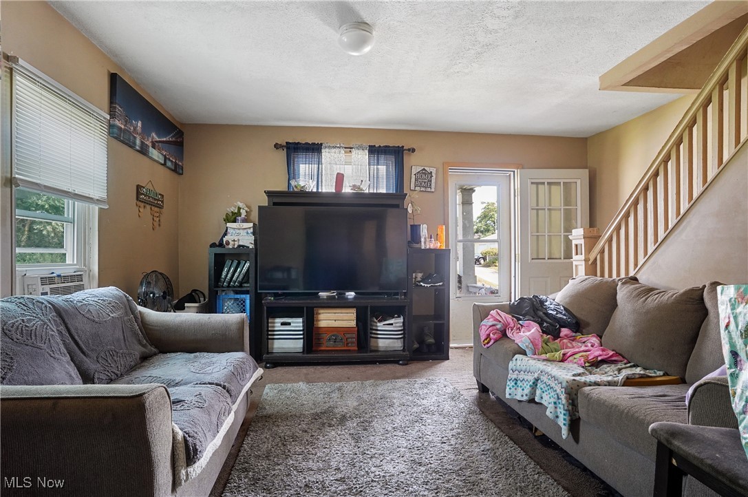 201-203 W Clark Street East Palestine OH 44413