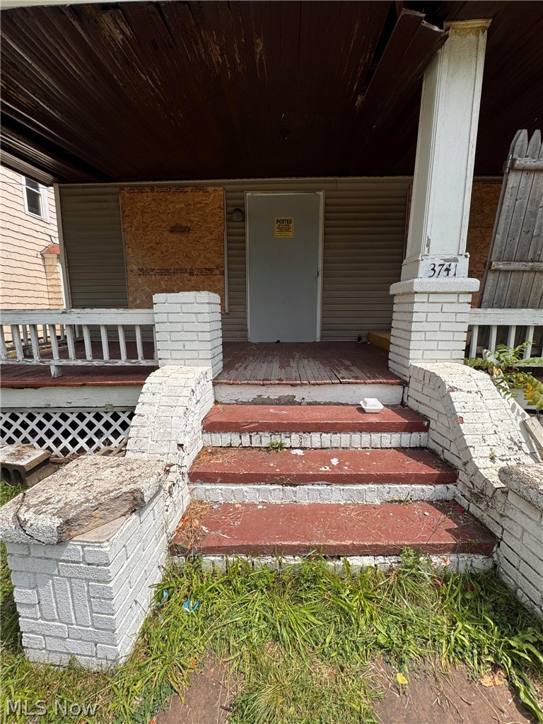 3741 E 71st Street Cleveland OH 44105