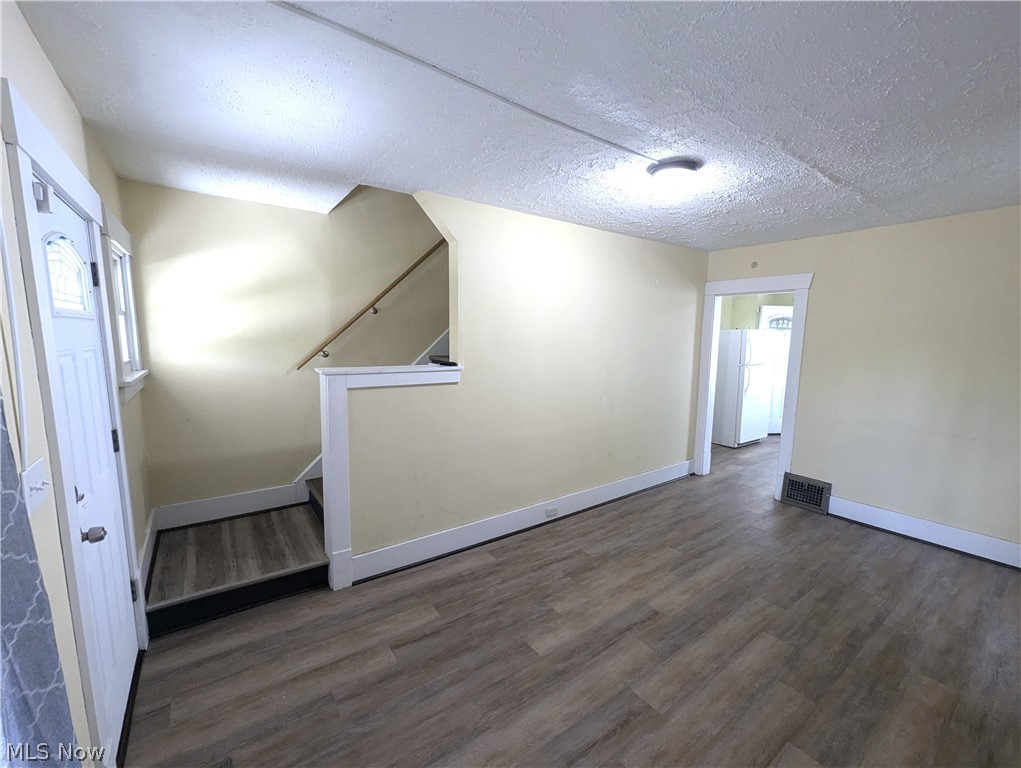 2330 Mahoning Avenue NW Warren OH 44483