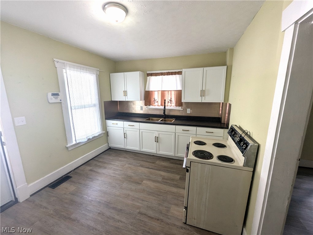 2330 Mahoning Avenue NW Warren OH 44483