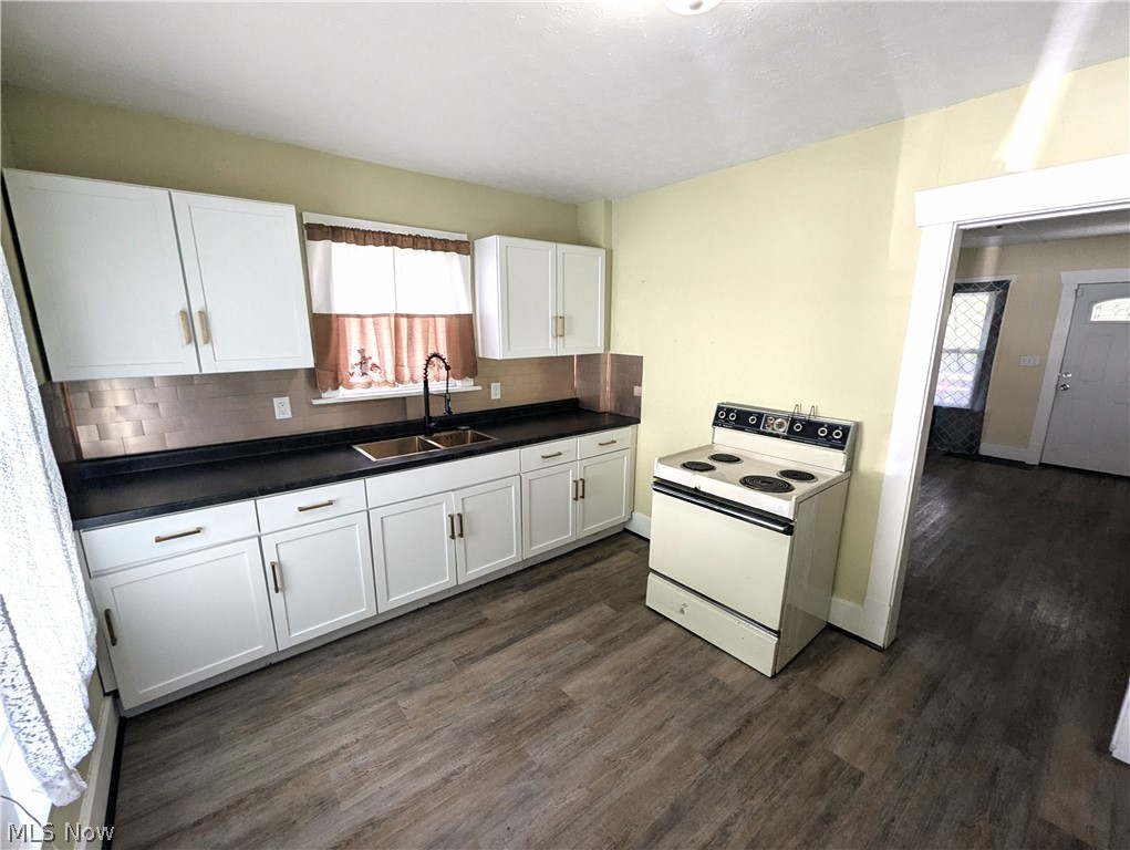 2330 Mahoning Avenue NW Warren OH 44483